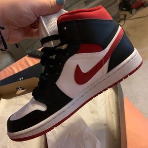 Jordan mid